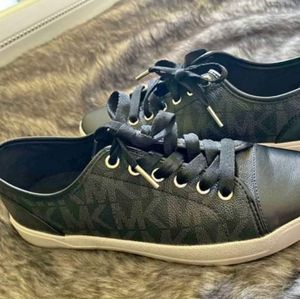 Michael Kors Sneakers